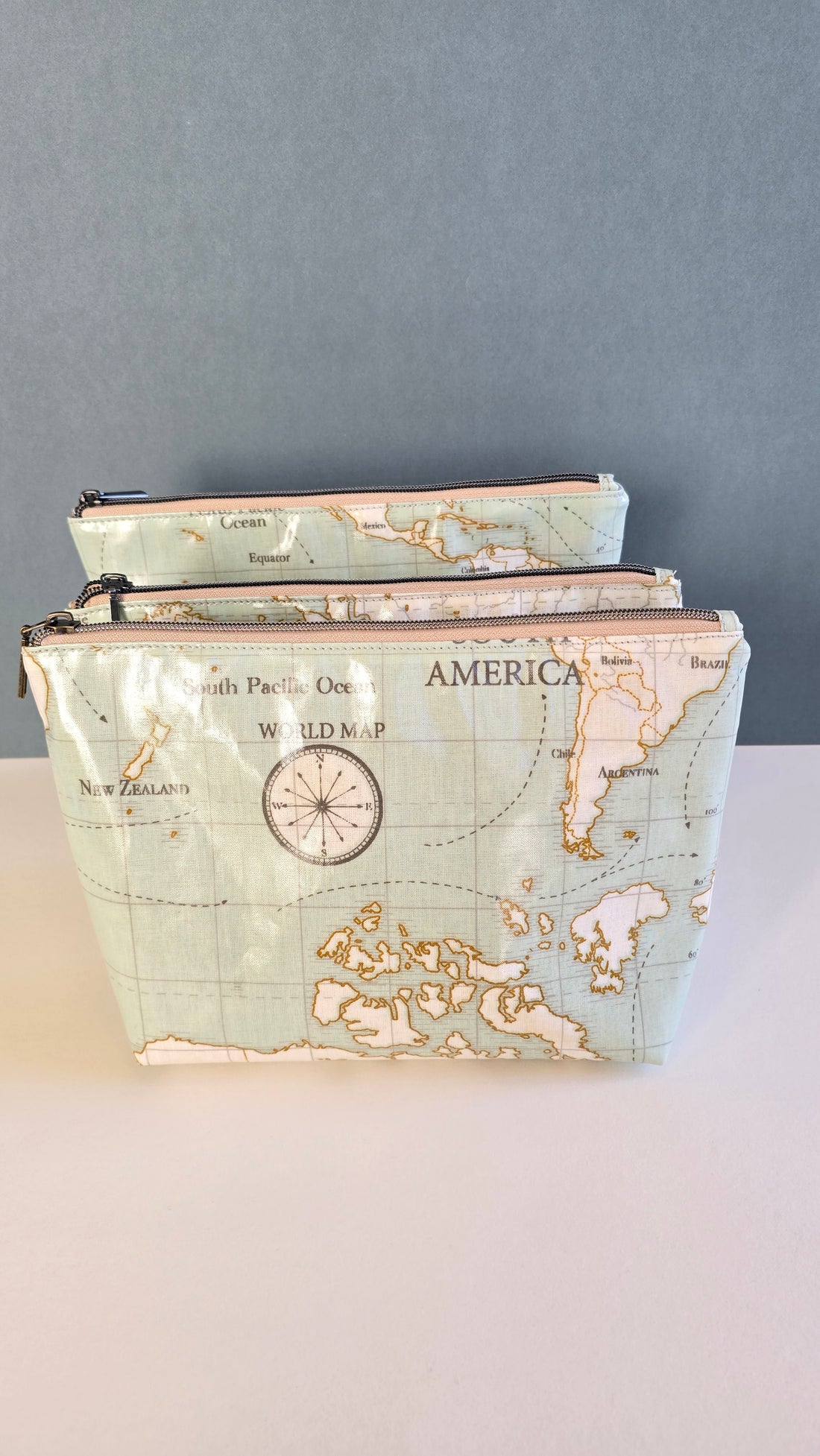 Oilcloth Make-Up Bag – Handcrafted &amp; Practical