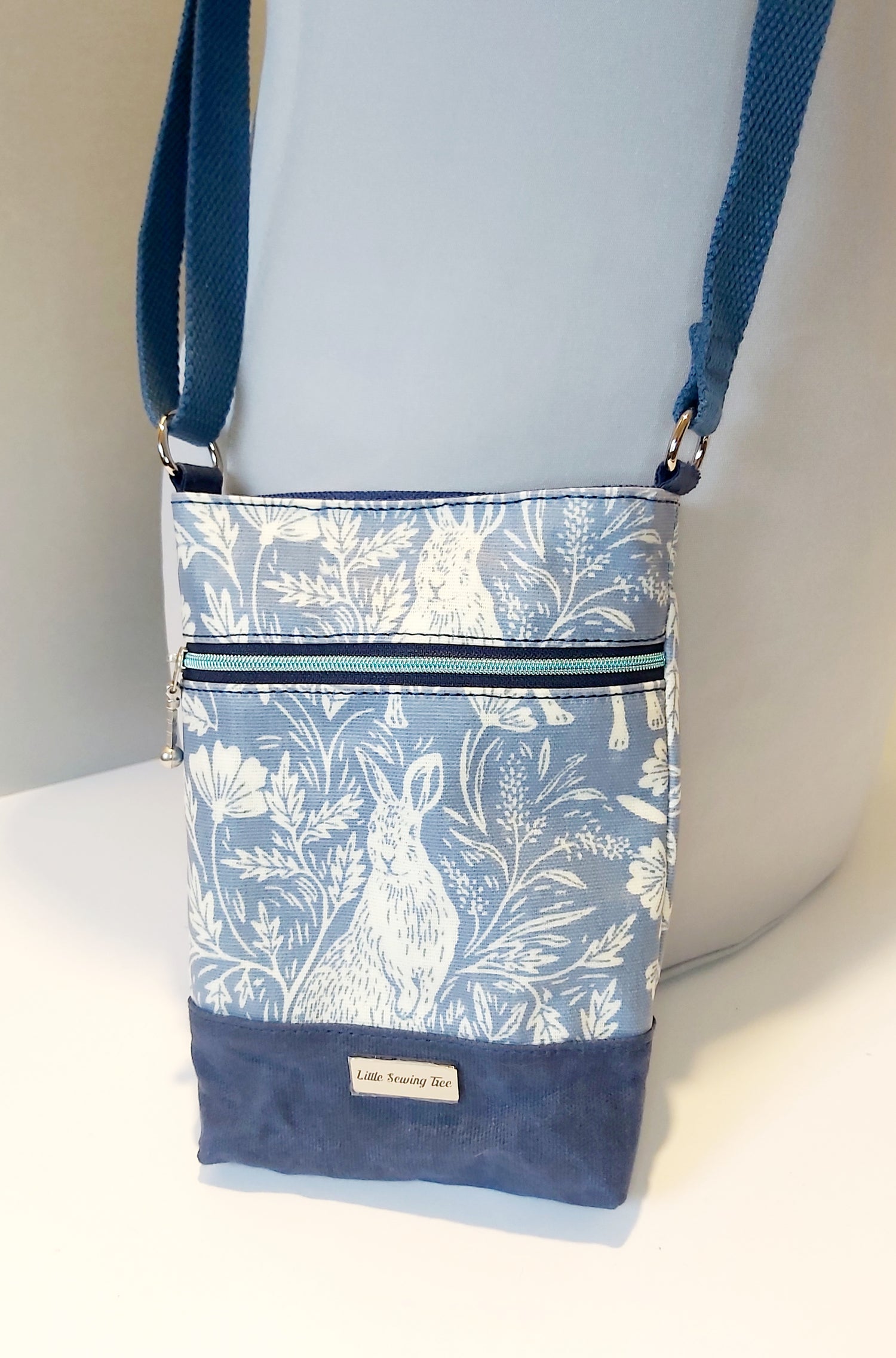 Oilcloth Phone Bag