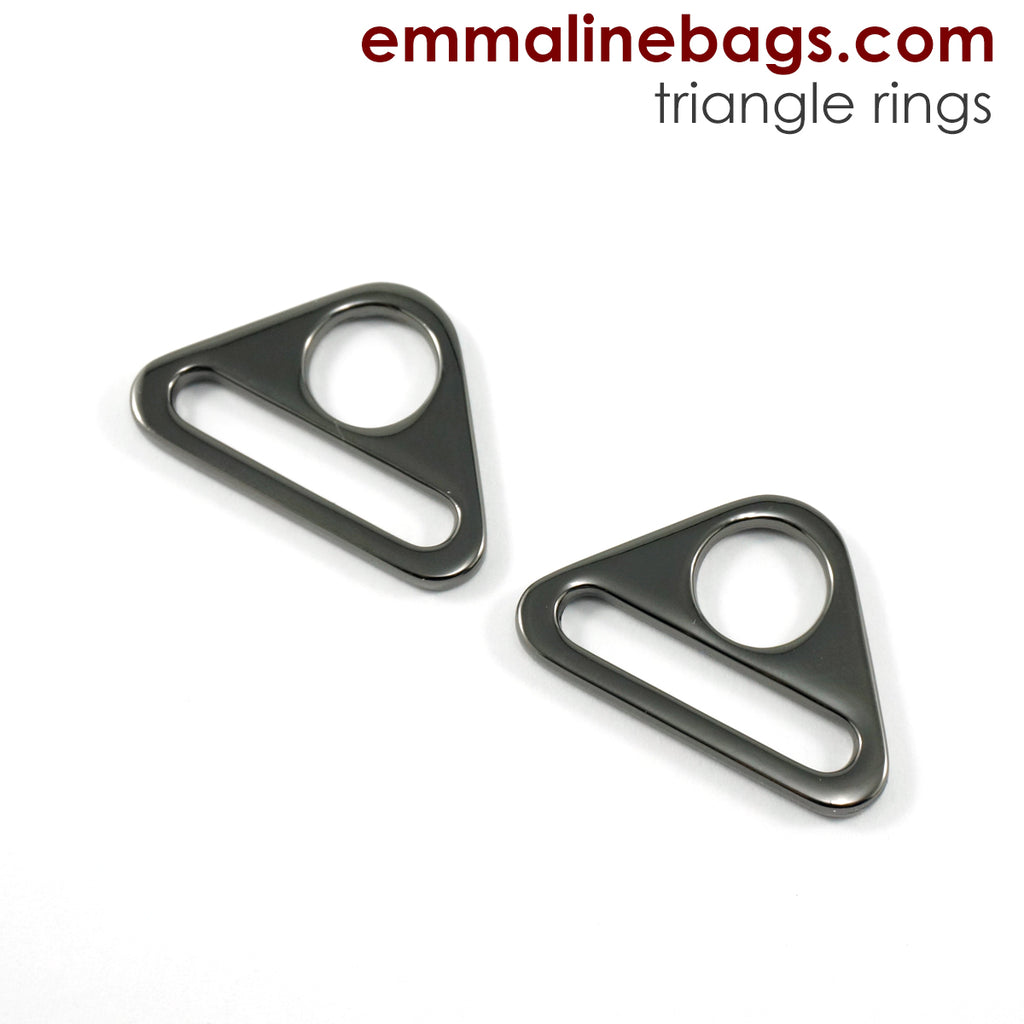 Triangle ring - gunmetal